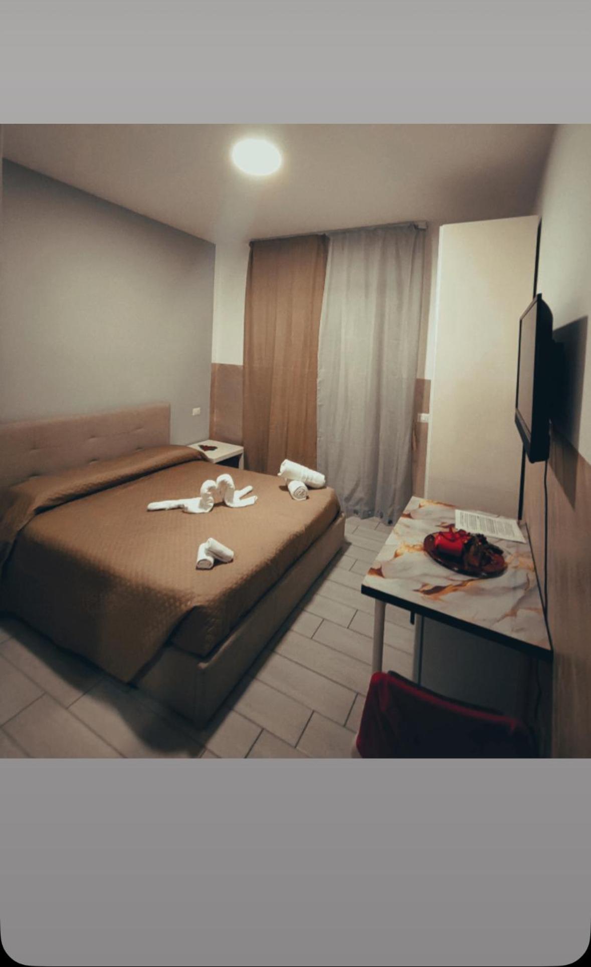 Neapolis Center Bed and Breakfast Buitenkant foto