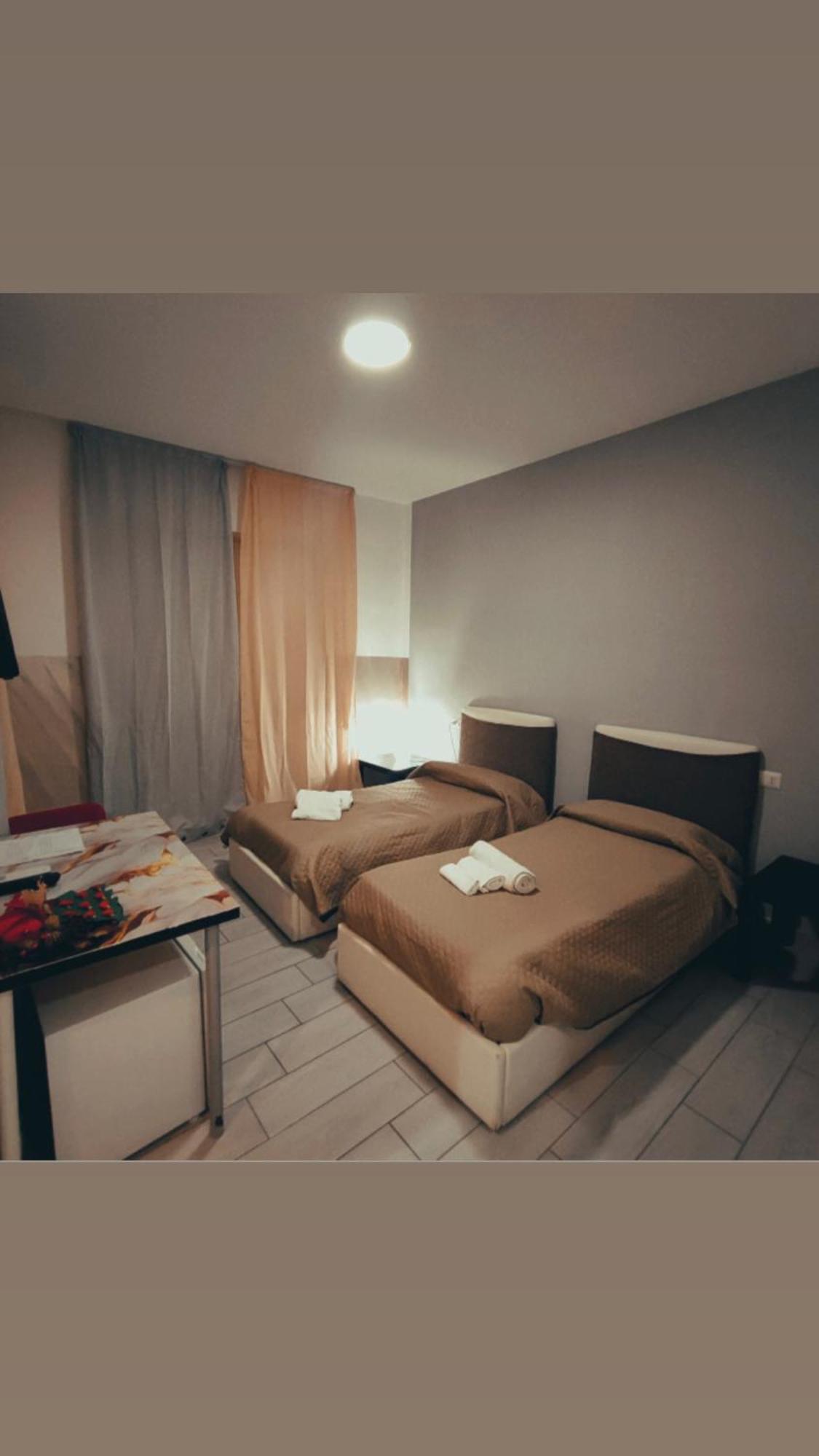 Neapolis Center Bed and Breakfast Buitenkant foto