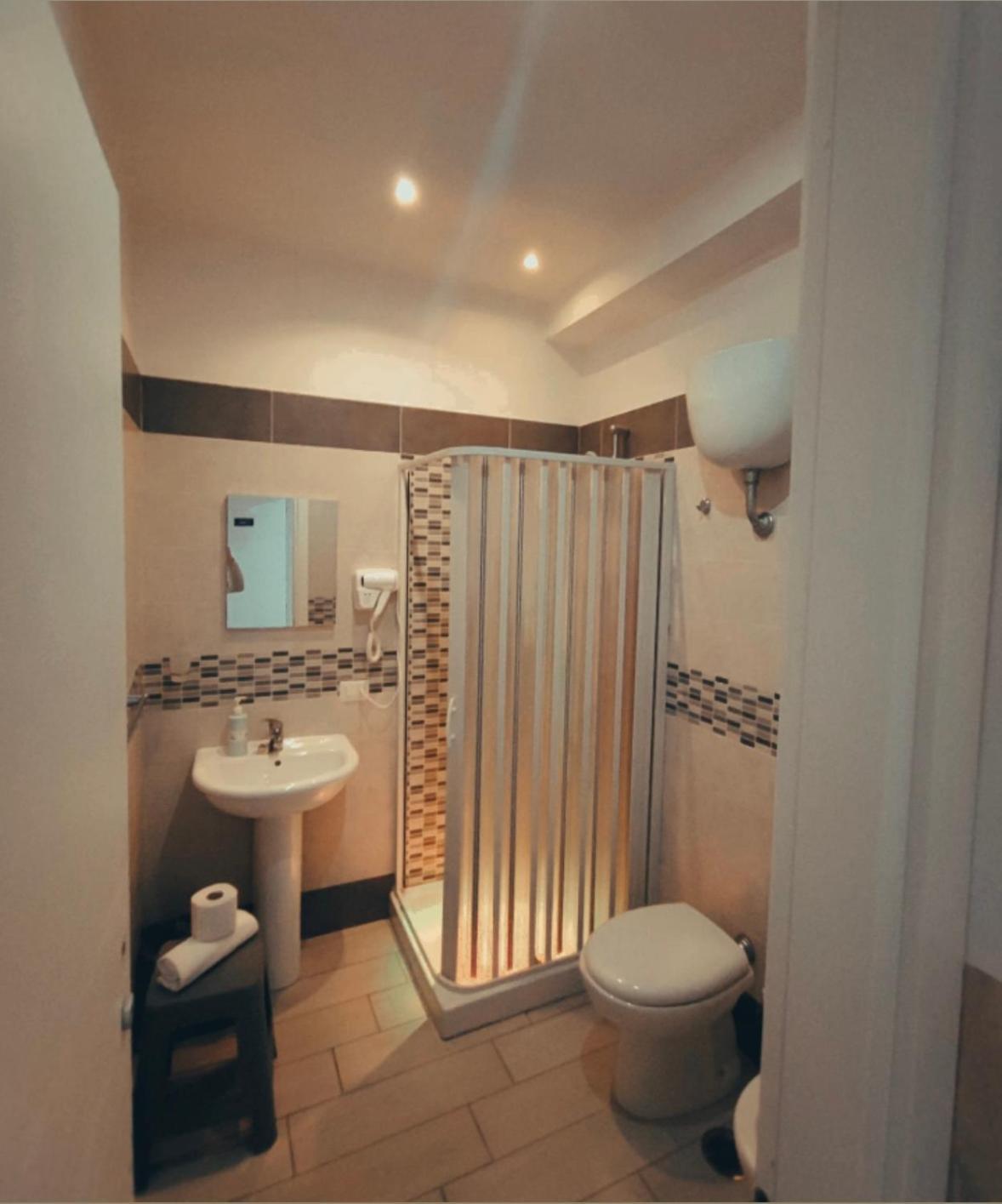 Neapolis Center Bed and Breakfast Buitenkant foto