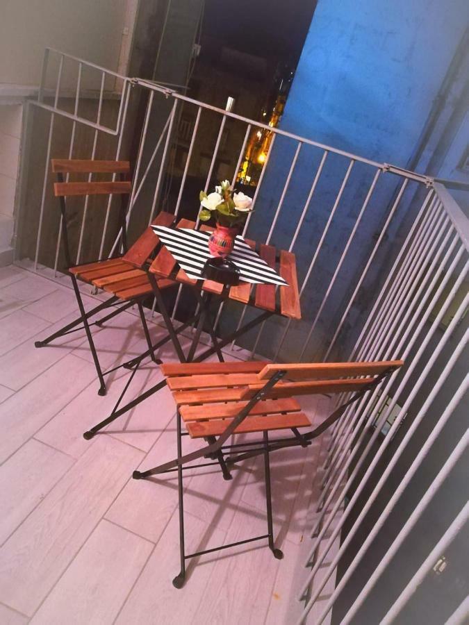 Neapolis Center Bed and Breakfast Buitenkant foto