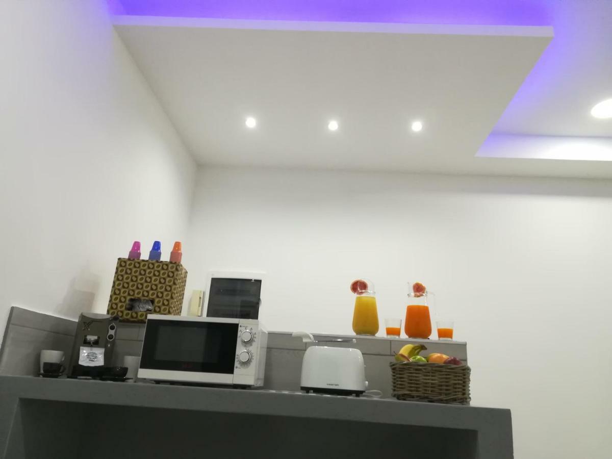 Neapolis Center Bed and Breakfast Buitenkant foto